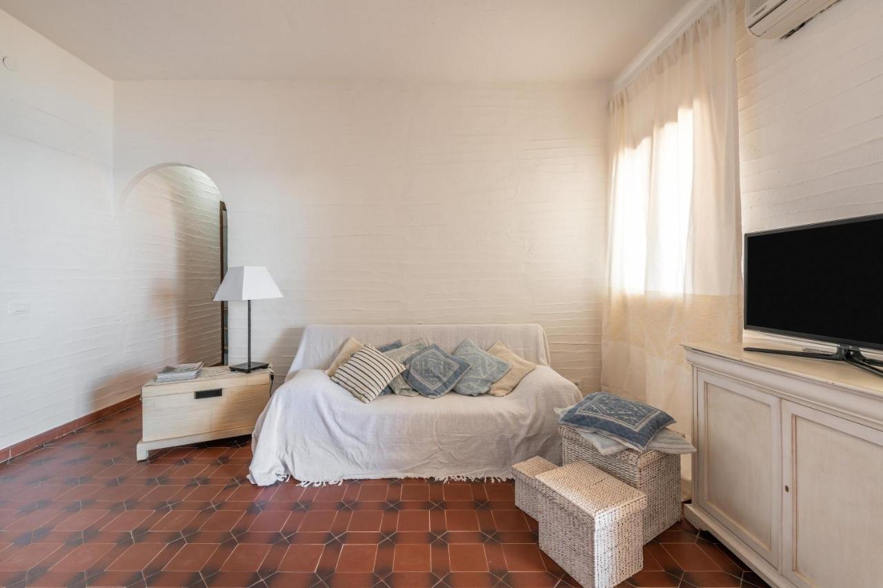 Casa Nicoleup Villa Porto Columbu - Perd'E Sali Bagian luar foto