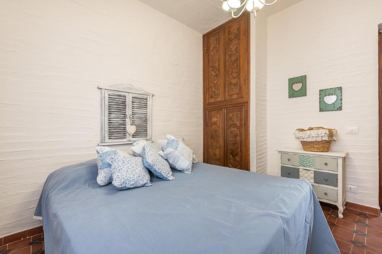 Casa Nicoleup Villa Porto Columbu - Perd'E Sali Bagian luar foto